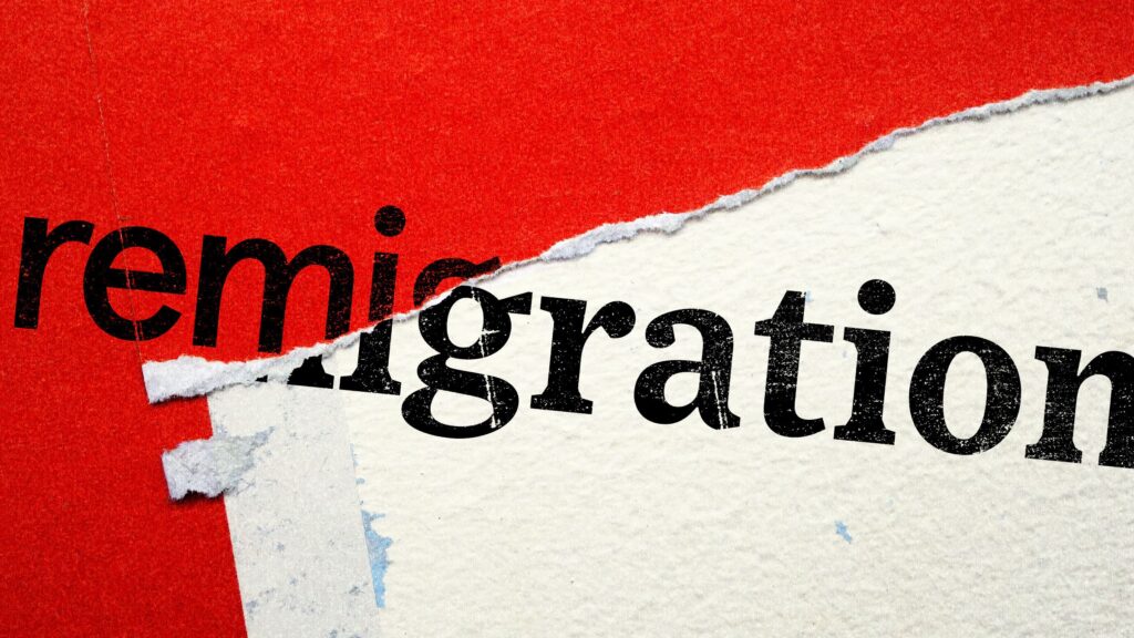 013125 remigration m8hi6U