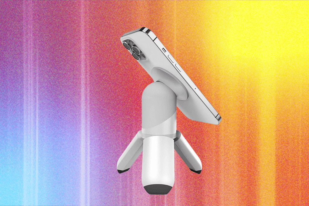 The MagPod Is a Basic Smartphone Tripod I Can’t Live Without 19 The20MagPod20Is20the20Most20Boring20Smartphone20Stand20I20CanE28099t20Live20Without Y4vBbO