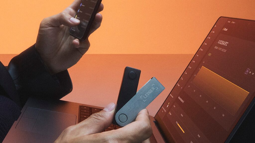 Mac users beware - fake Ledger apps are being used by hackers to steal seed phrases and hack accounts 11 c2vtPPBoXdqAxPQZap3aGh 5XUufe