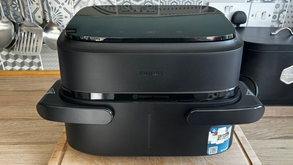 The Philips 1000 Series Dual Basket Air Fryer made the most delicious green beans I've had from an air fryer, and it's big enough to feed a whole family 16 kQxL6aHs7uhoUYbXRtd88P Gdth5d