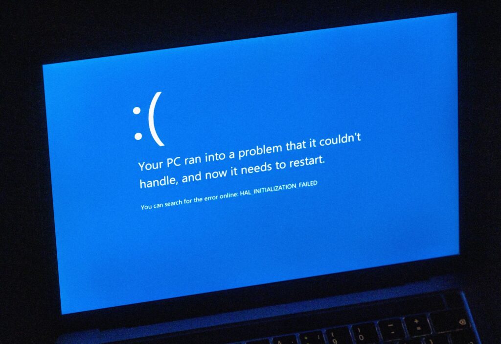 Death of Blue Screen of Death Gear 2162022453 4mAtMi