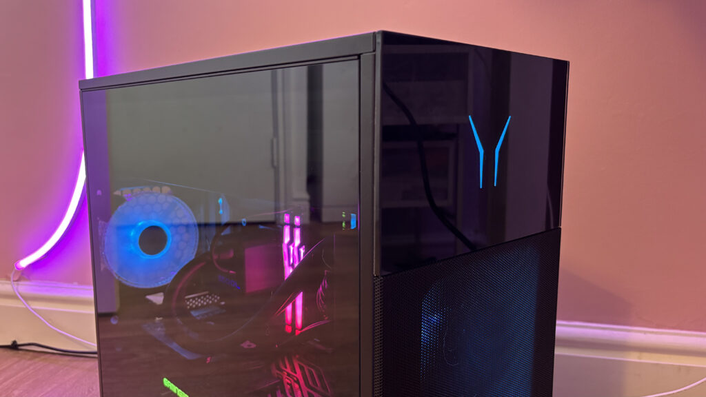 I spent a week playing on the Medion Erazer Hunter X30 gaming PC and was blown away by its performance... and its fans 6 HeKC8reHoB49iapRAqboN3 MR4loe