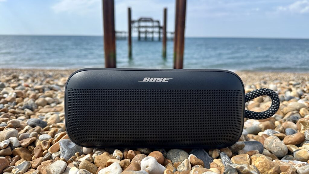 Bose's SoundLink Plus Bluetooth speaker outperforms its portable dimensions…unless you need it in a rush 4 nX7kgokFeHuM6KmQ25Etp8 uH4HEs