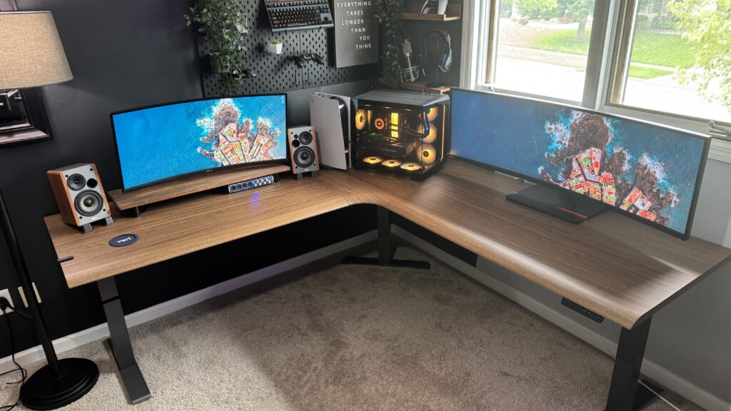 I tested out Vari's 80x80-inch L-shaped electric desk - and it's a massive workspace that's perfect for a powerful setup 12 hnYk8C2tvDzmYC5JtyPdcj WFM66X