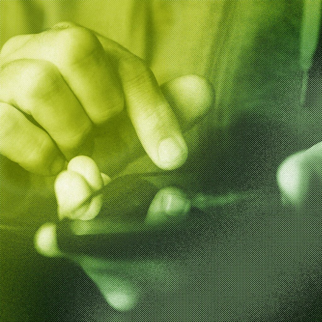 Uncanny Valley Doomscrolling Toxic Internet Culture 2178482298 hztLaH