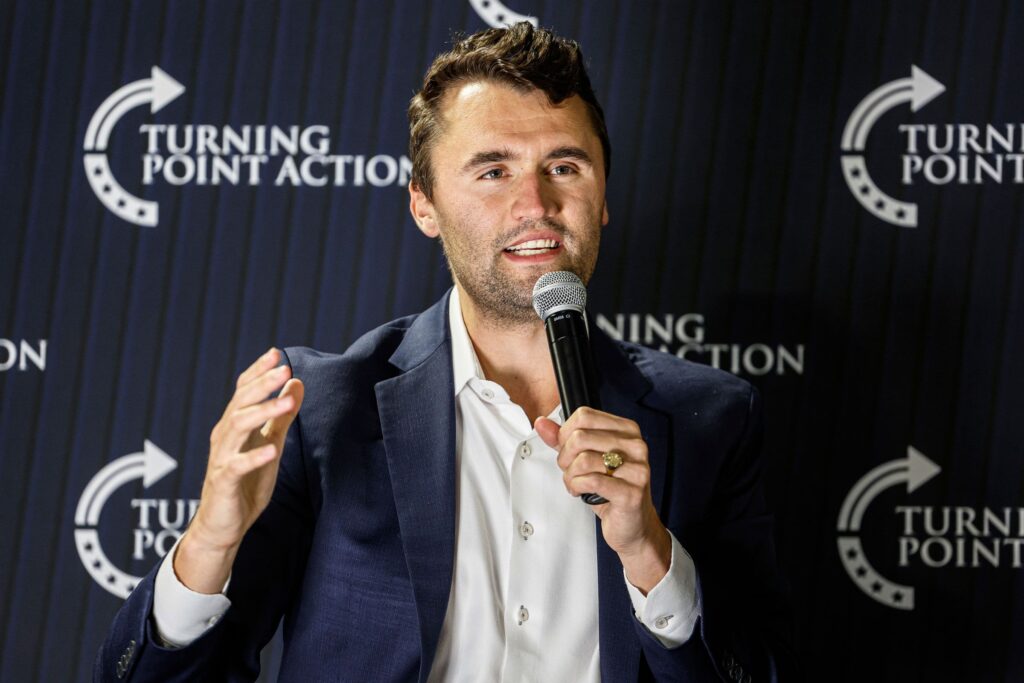 pol charliekirk AP25253696005520 y19tyD
