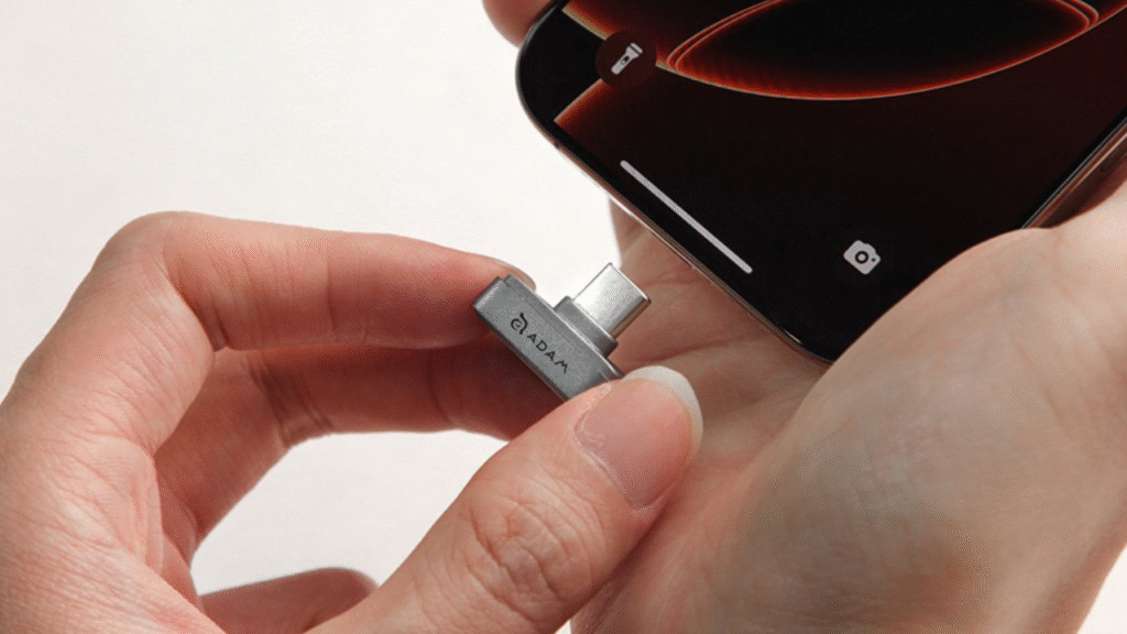 This rapid SSD moves 1GB in just seconds, and offers fingerprint security - but it'll fit right in your top pocket  12 EQ39PZf6d4Zqz9bktPXrrn 1280 80 0uTPa1