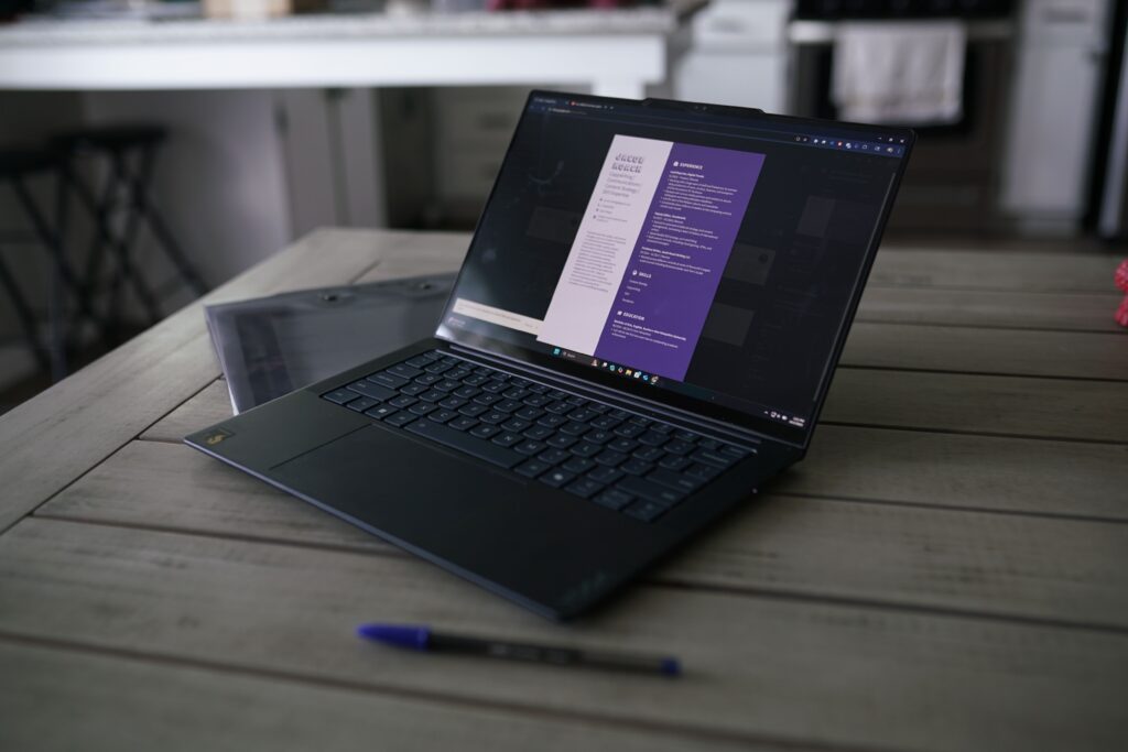 W1102806 Credit Jacob Roach MJbcY5