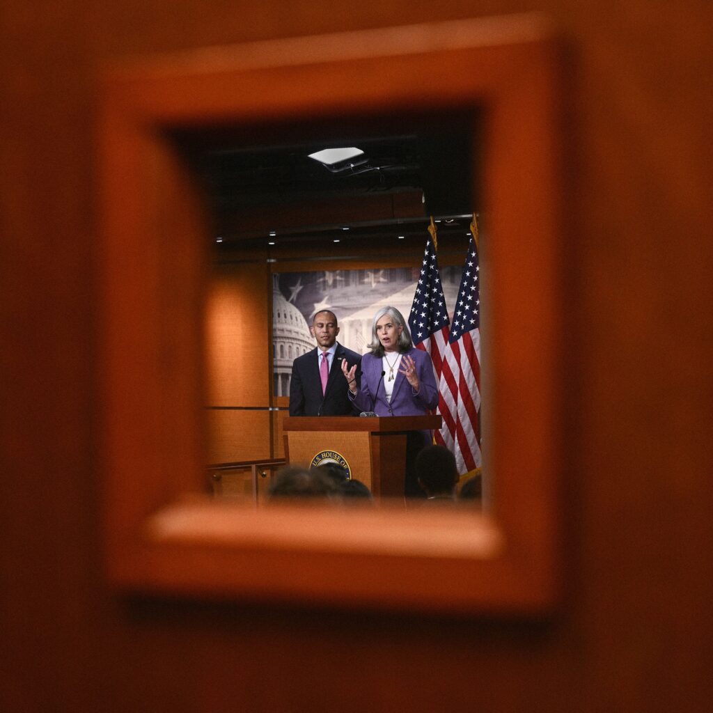 sec dem database 2238171411 UDlnEW