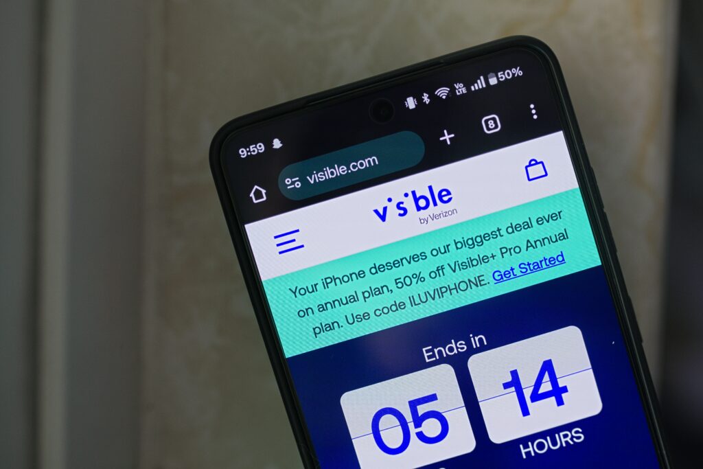 visible Credit Jacob Roach D2xUOP