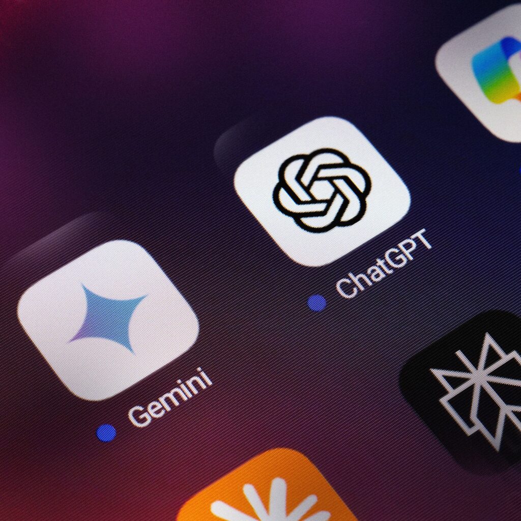 Use Google Gemini and ChatGPT to Organize Your Life With Scheduled Actions 20 gear ai organize 2149928167 cjjZpc