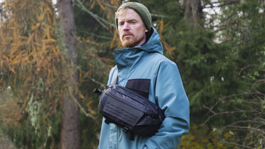 Forget bulky backpacks, this 9L crossbody bag is my top pick for lightweight camera gear – here's why 17 UeNdDF6DDPtXxYynopbZdS 1280 80 hi5UwG