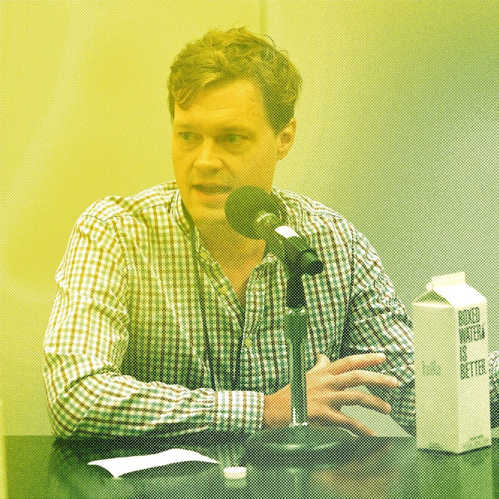 Uncanny Valley Evan Ratliff Business 1186601158 egnmTj