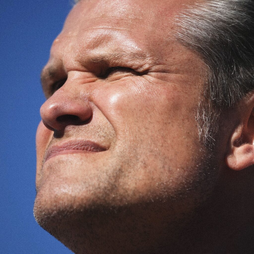 sec hesgeth signal 2241591545 5CJNOK