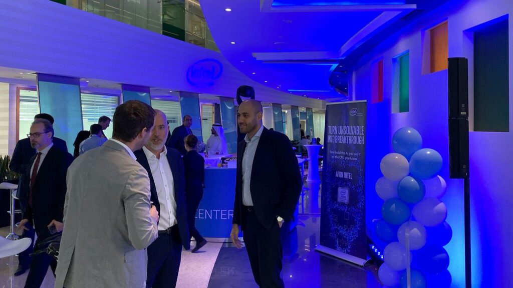 vybDH9F2Kt4rZCa39pyu9C 1280 80 DAOO47